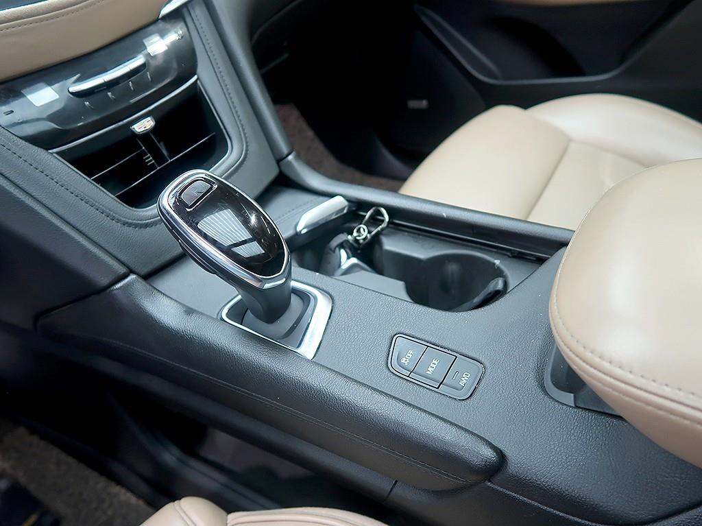 Cadillac XT5 2018 Blanco - Importación desde Corea - HF Imports Iquique - Foto 10