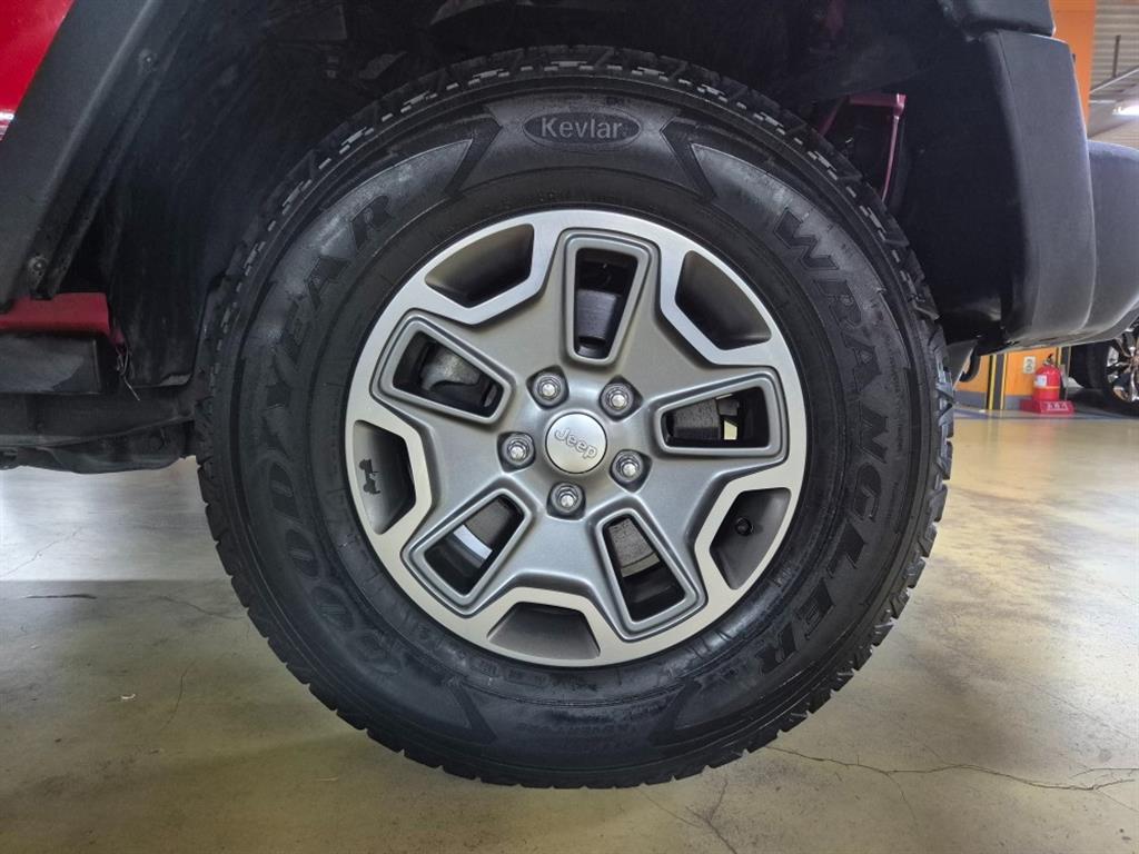 Jeep Wrangler - Vista 6