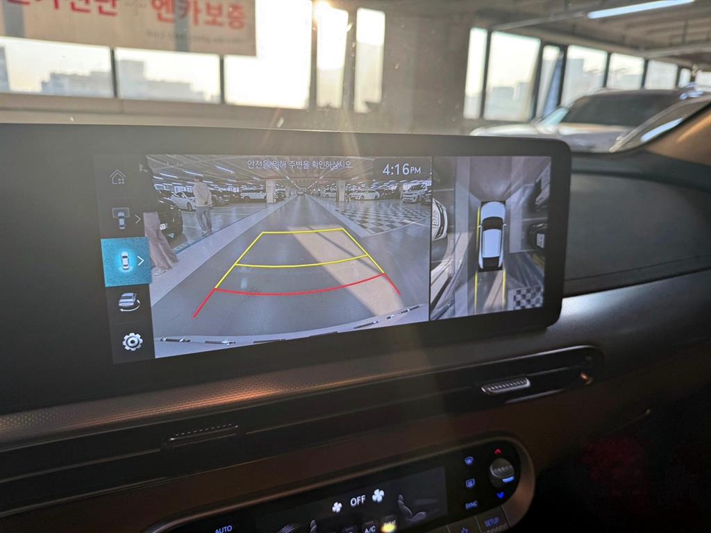 Genesis GV60 - Vista 12