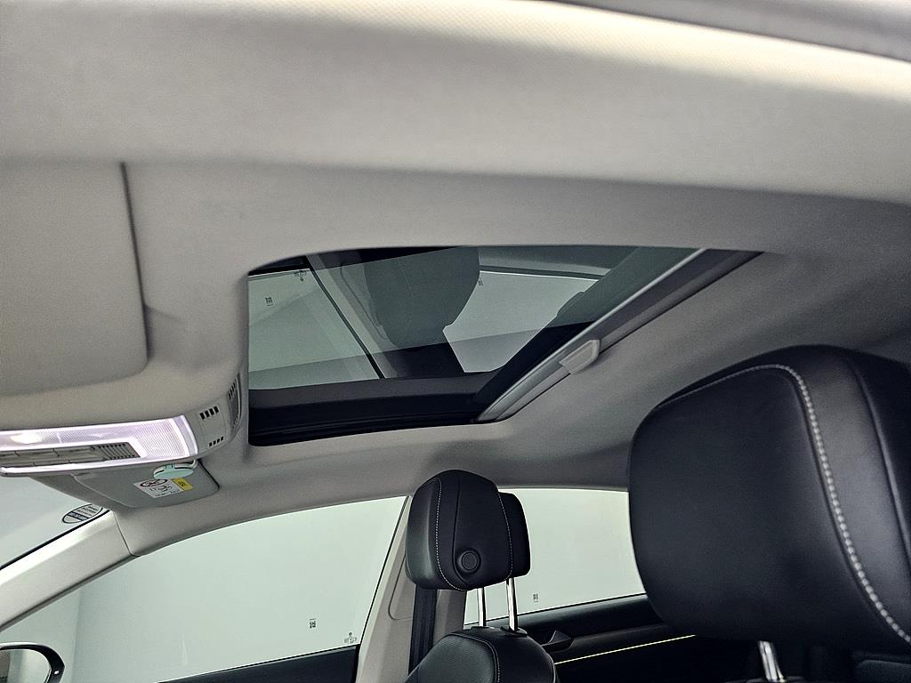 Volkswagen Arteon - Vista 12