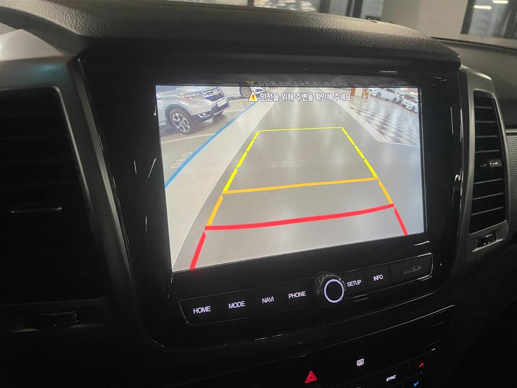 Ssangyong Rexton - Vista 10