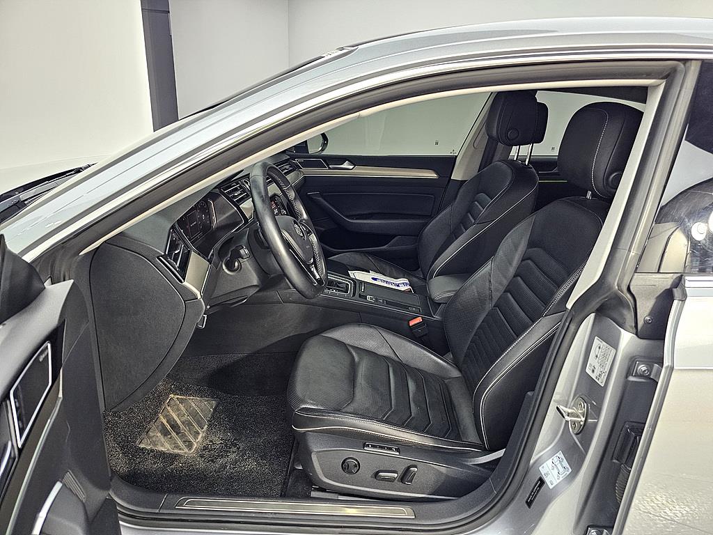 Volkswagen Arteon - Vista 8