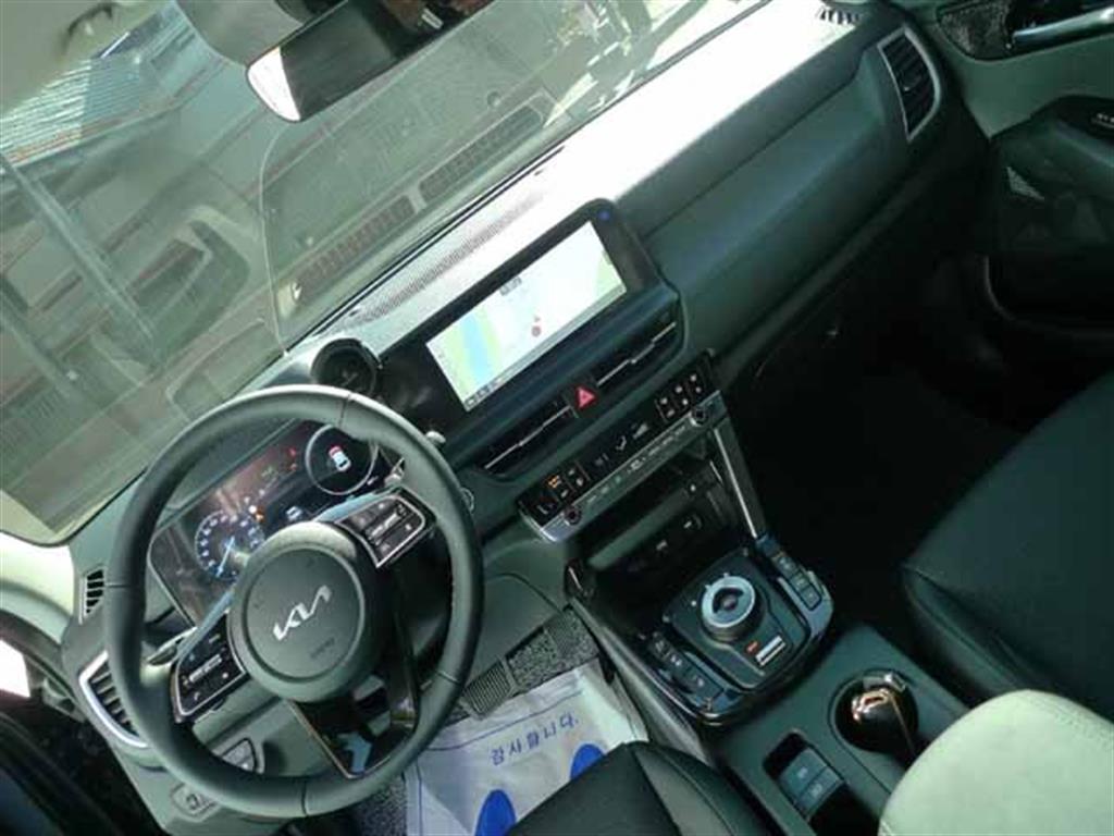 KIA Seltos - Vista 6