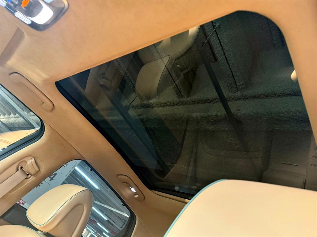 Genesis GV60 2023 Blanco - Importación desde Corea - HF Imports Iquique - Foto 18