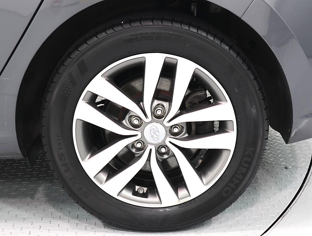 HYUNDAI i30 2018 Gris - Importación desde Corea - HF Imports Iquique - Foto 18