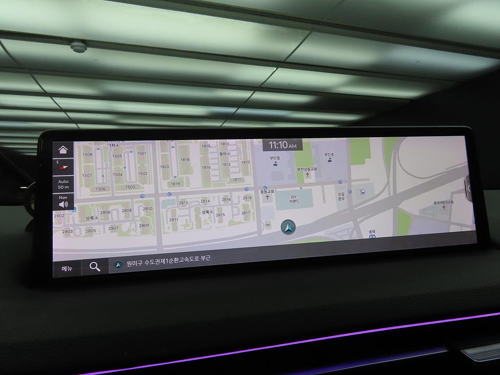 Genesis GV70 - Vista 11