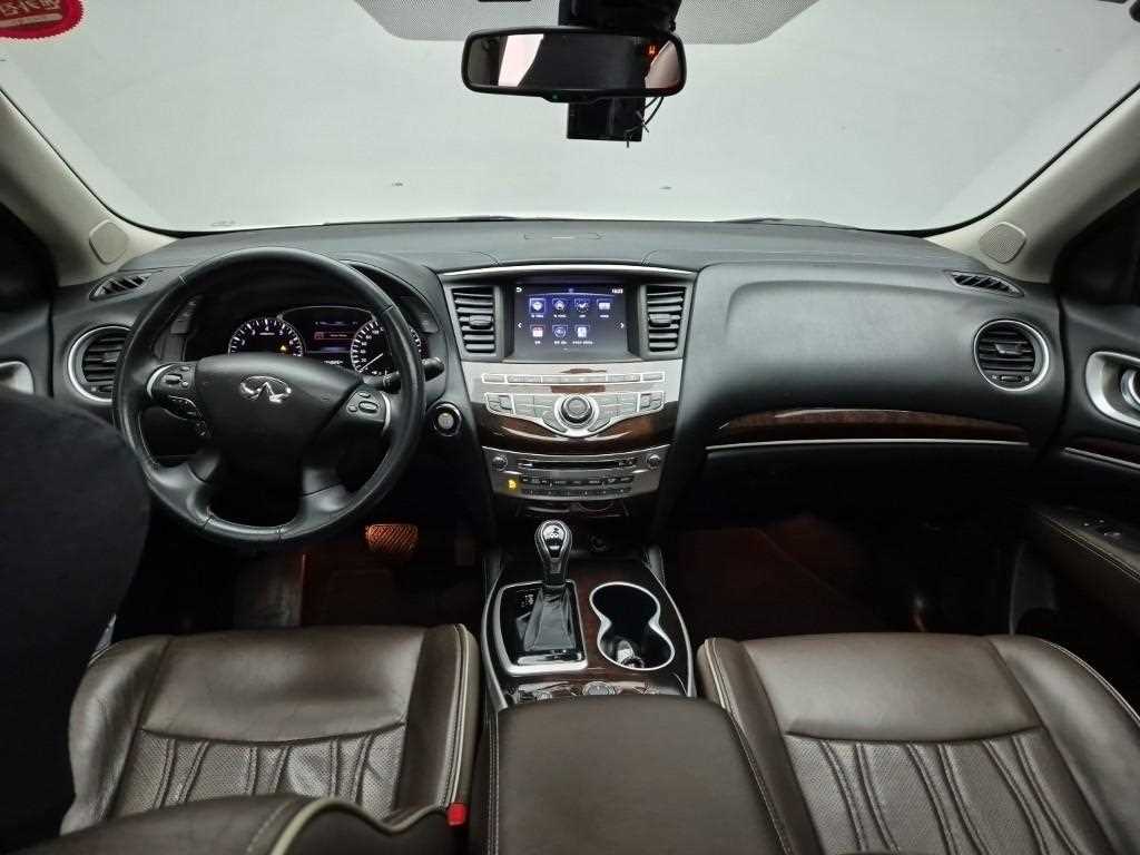 Infiniti QX - Vista 7