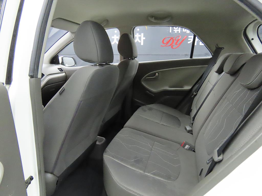 KIA Morning - Vista 6