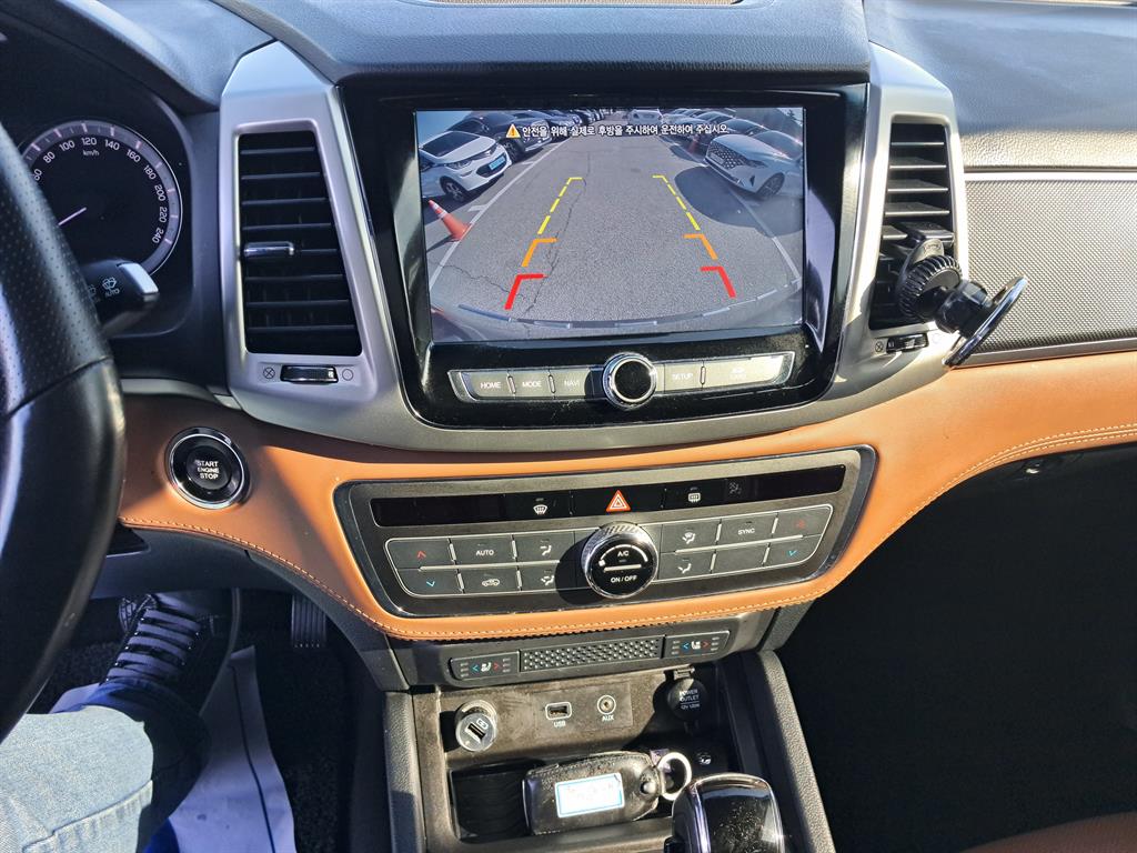 Ssangyong Rexton - Vista 9