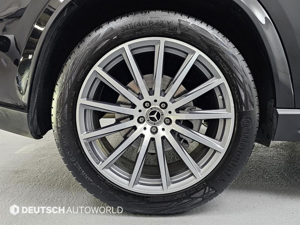 Mercedes Benz GLS Class - Vista 5