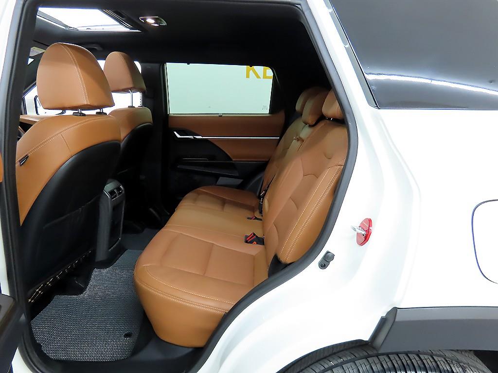 Ssangyong Torres - Vista 6