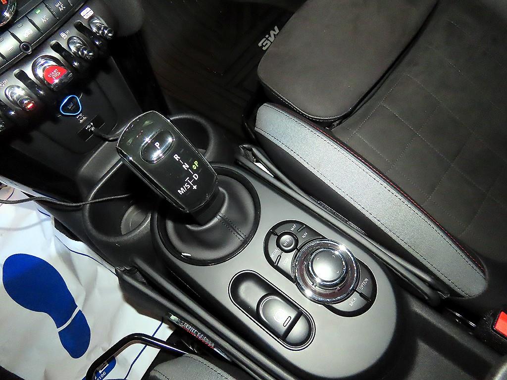 Mini Cooper Convertible - Vista 11