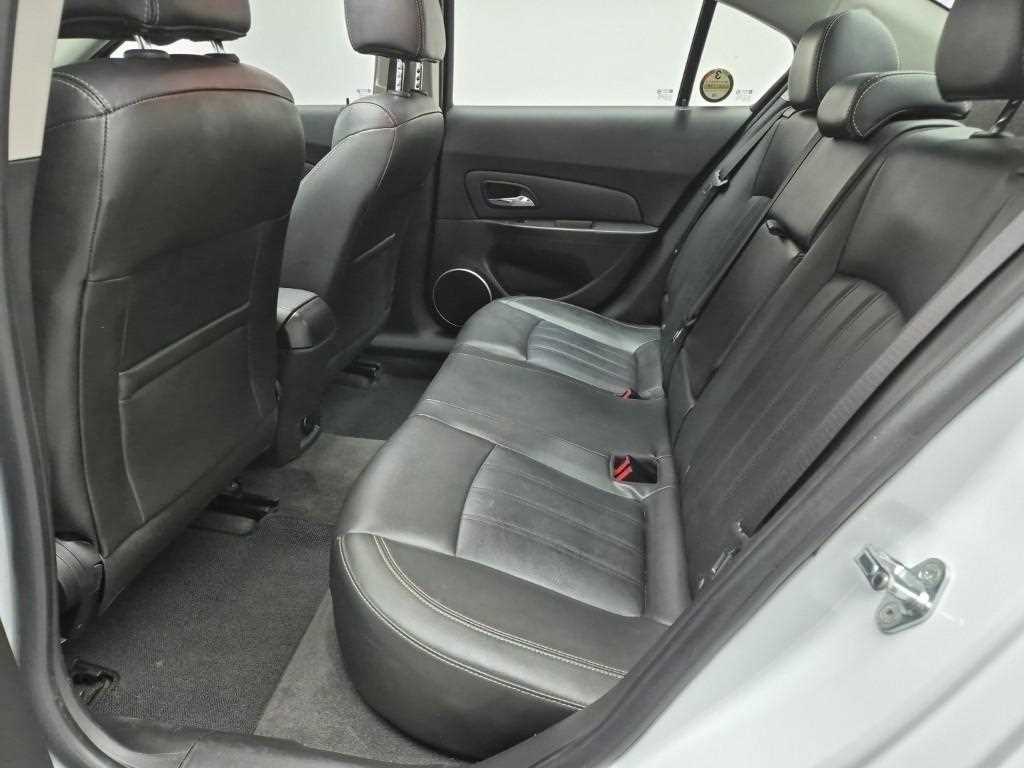 Chevrolet Cruise - Vista 12