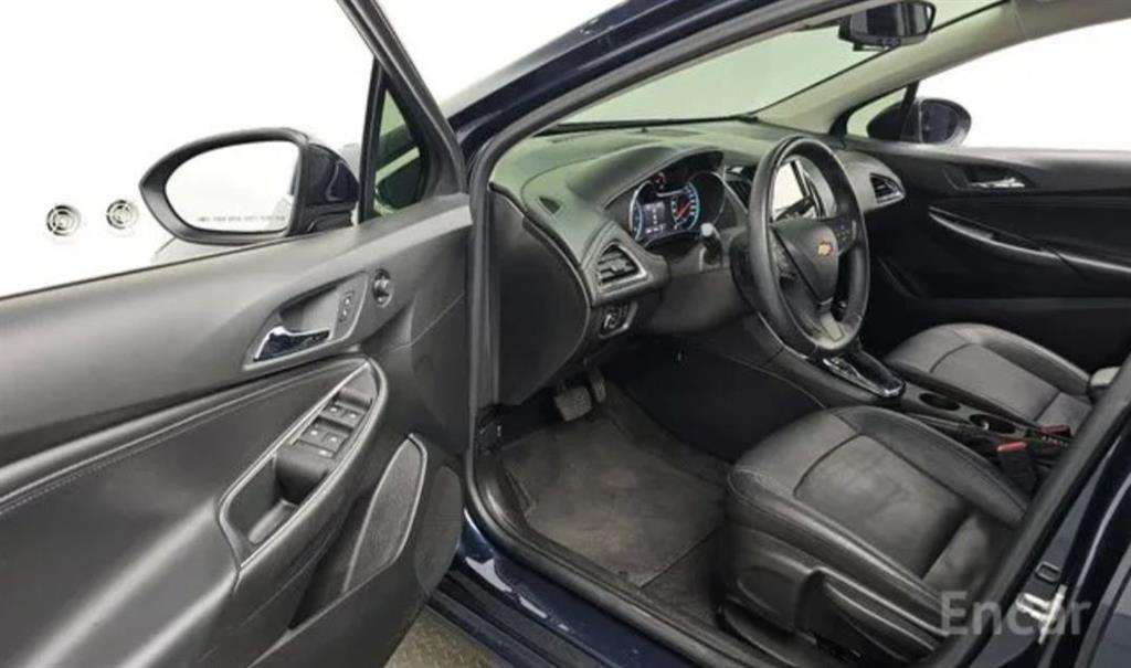 Chevrolet Cruise - Vista 10