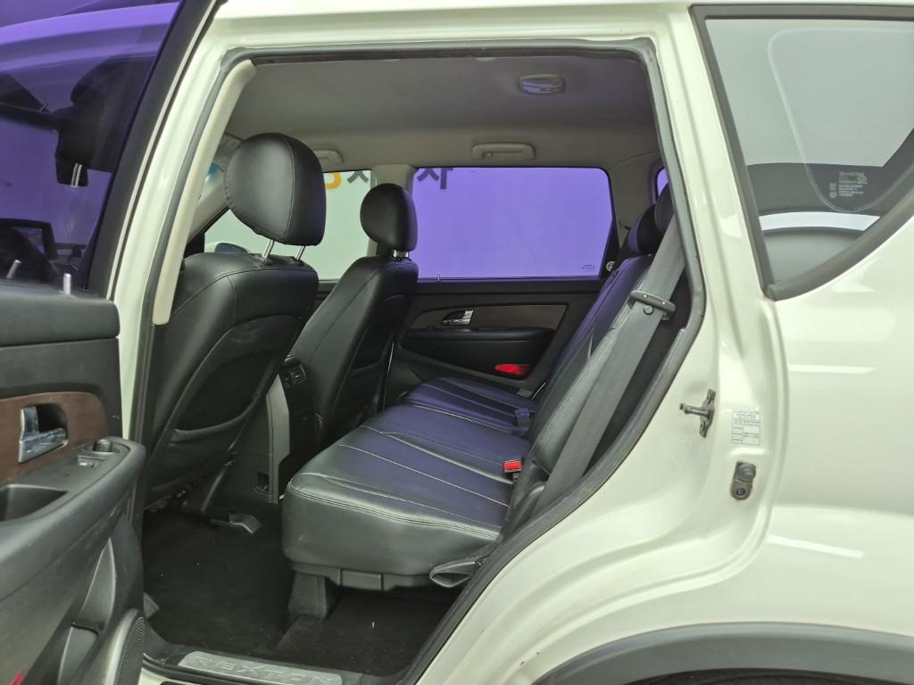Ssangyong Rexton - Vista 12