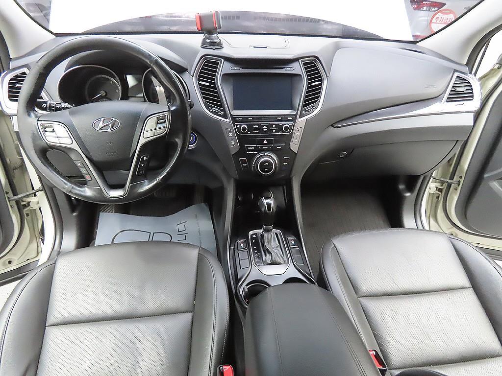 HYUNDAI Santa Fe 2015 the color of pearl - Importación desde Corea - HF Imports Iquique - Foto 10