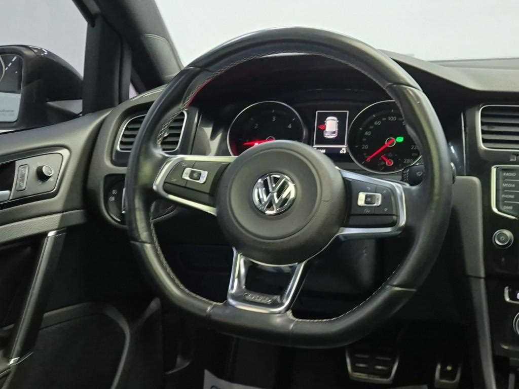 Volkswagen Golf - Vista 9