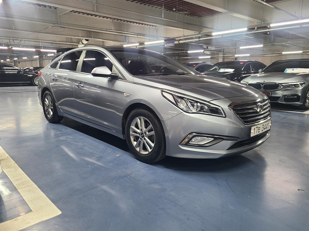 HYUNDAI Sonata - Vista 4
