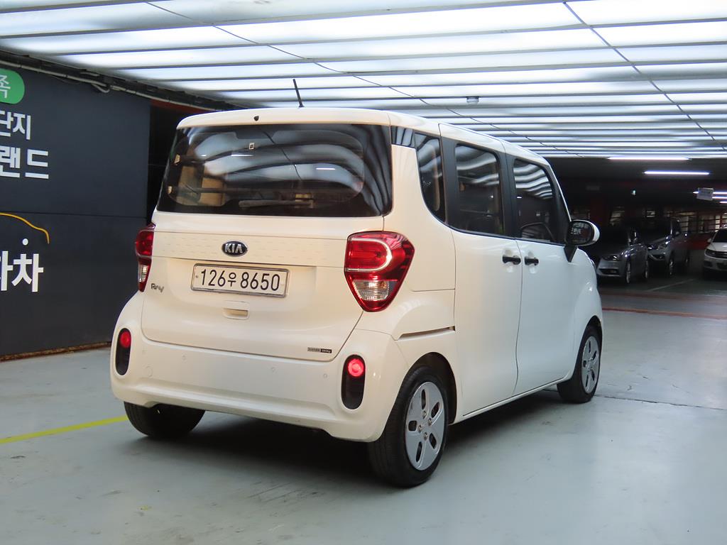 KIA Ray - Vista 4
