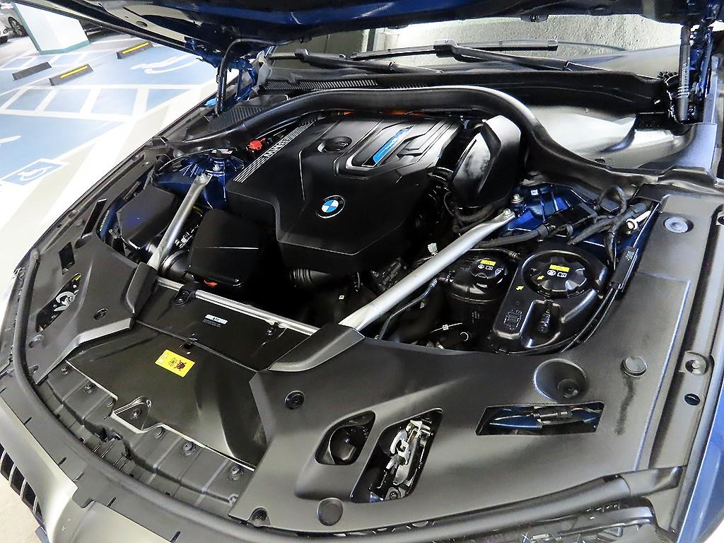 BMW 5 Series 2021 Azul - Importación desde Corea - HF Imports Iquique - Foto 19