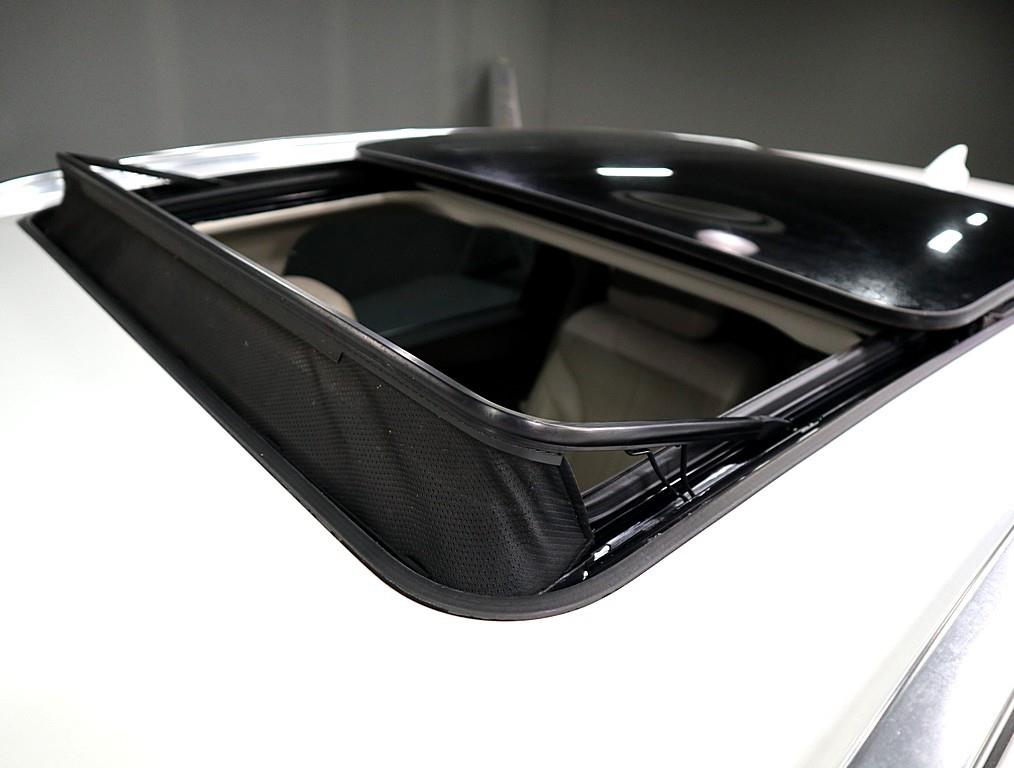 Genesis GV80 - Vista 8