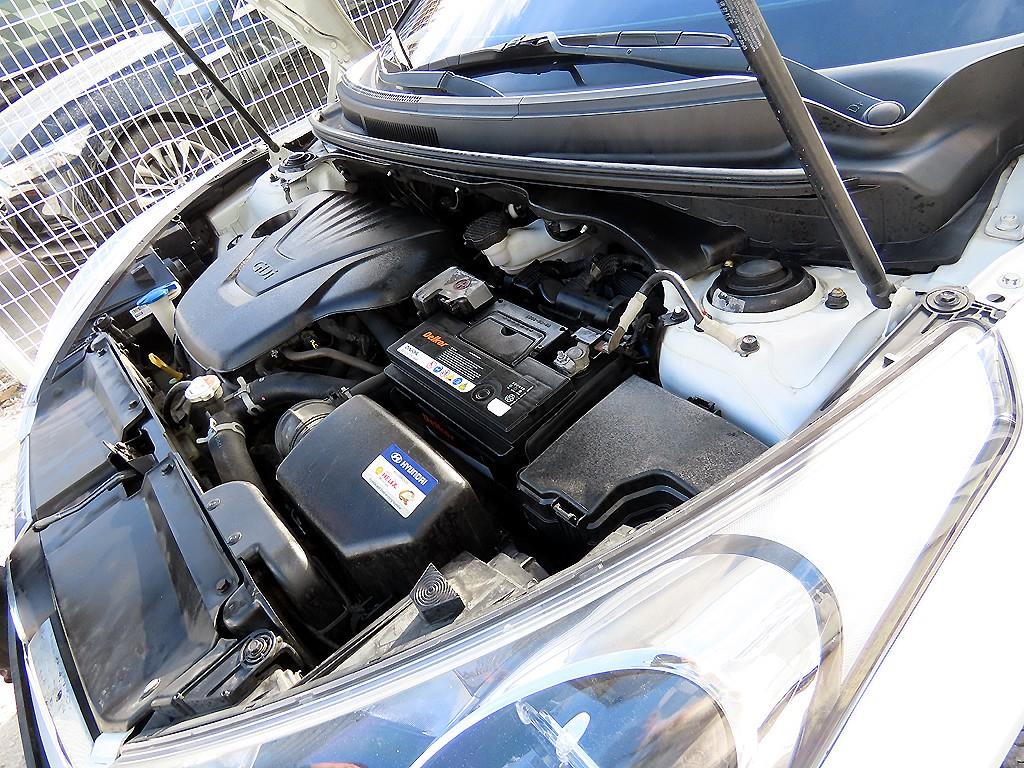 HYUNDAI Veloster 2017 Blanco - Importación desde Corea - HF Imports Iquique - Foto 18