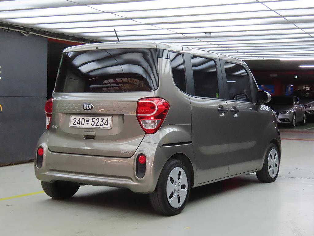 KIA Ray - Vista 4