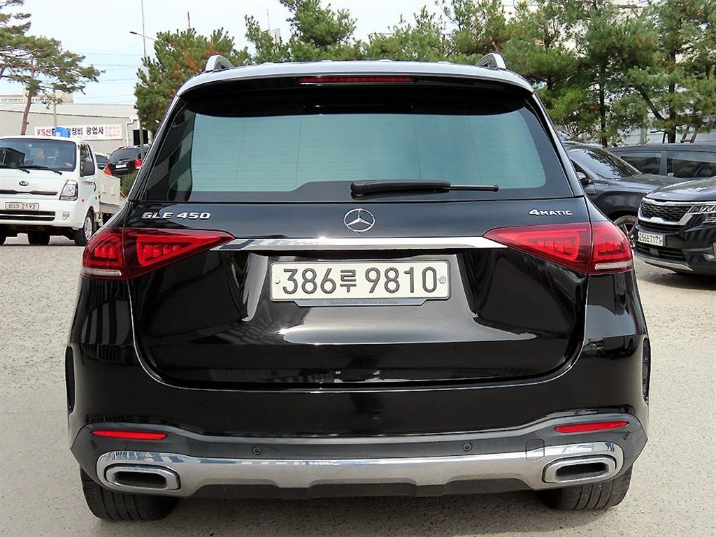 Mercedes Benz GLE Class - Vista 4