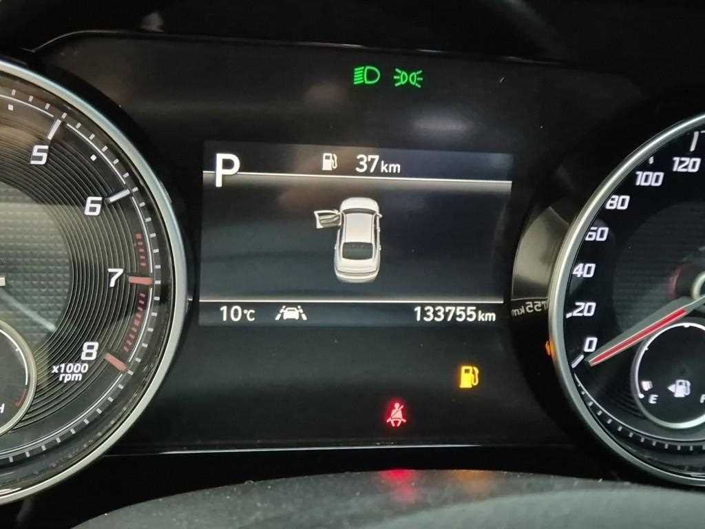 HYUNDAI Grandeur - Vista 6