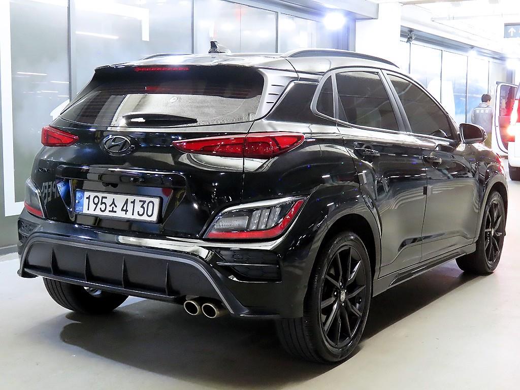 HYUNDAI Kona - Vista 4