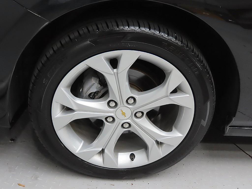 Chevrolet Cruise - Vista 9