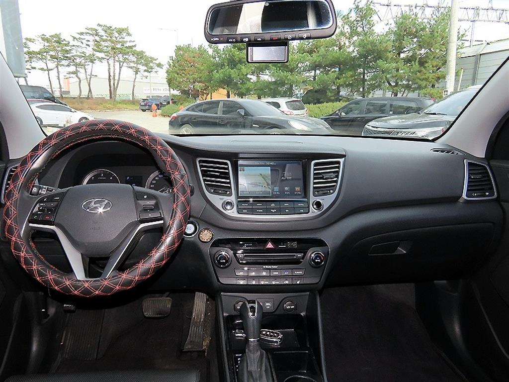 HYUNDAI Tucson - Vista 7