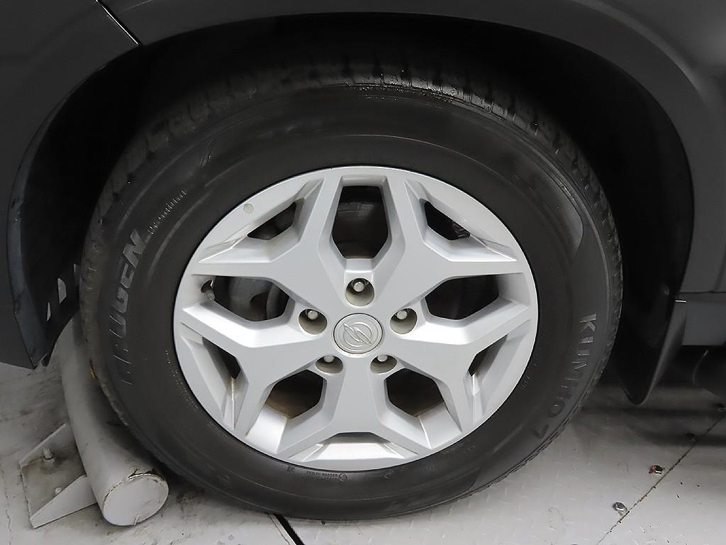 Ssangyong Rexton - Vista 9