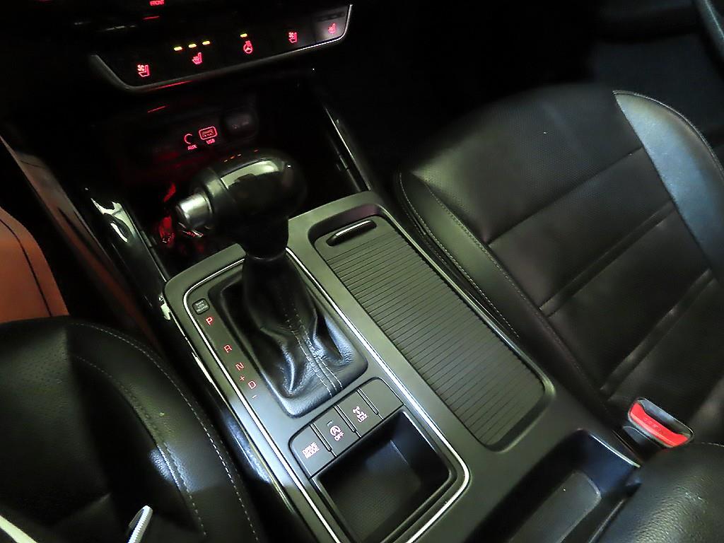 KIA Sorento - Vista 12