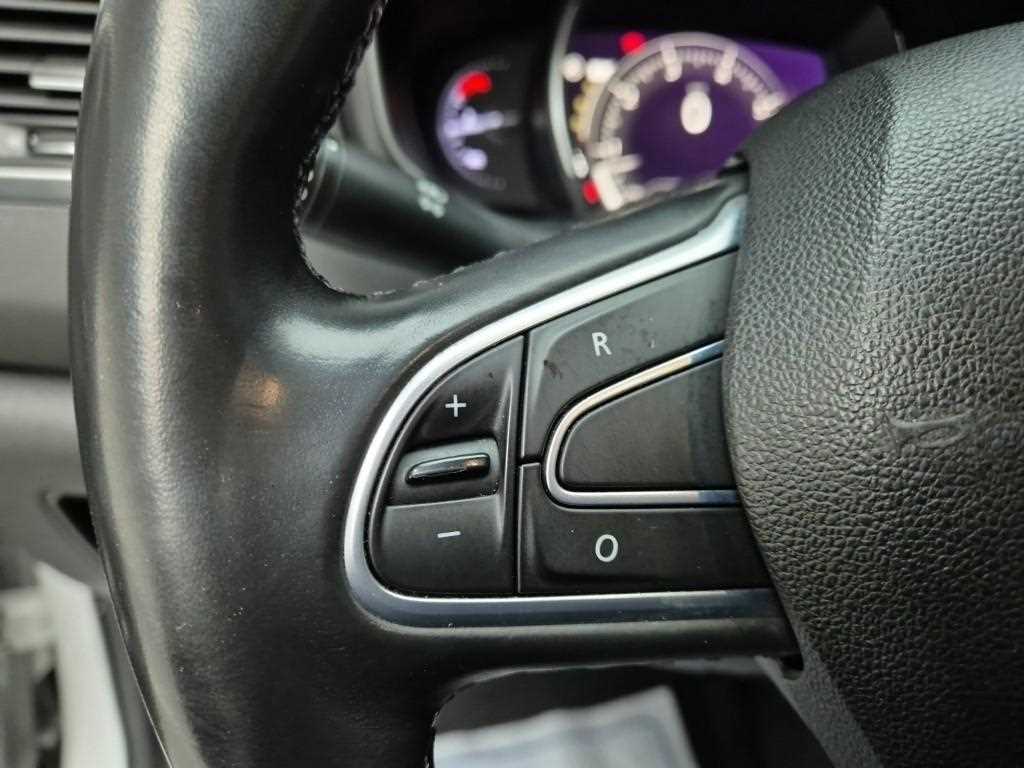 SAMSUNG QM6 2021 Blanco - Importación desde Corea - HF Imports Iquique - Foto 15