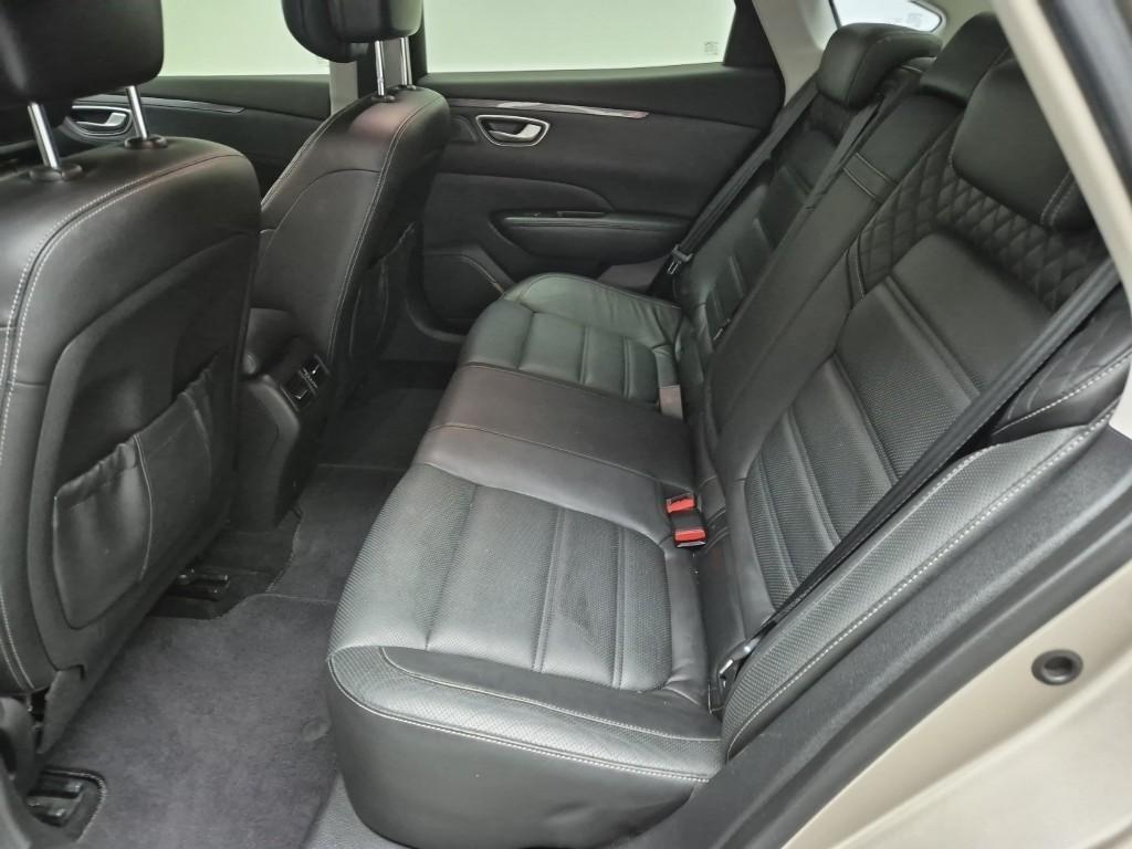 SAMSUNG SM6 - Vista 12