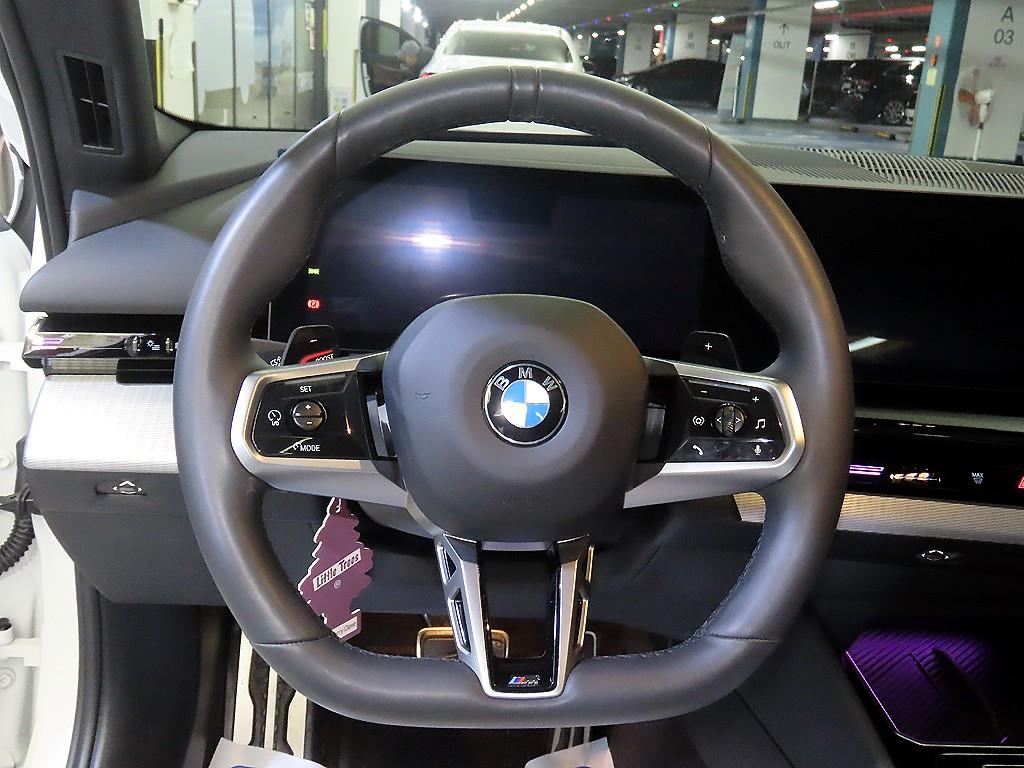 BMW 5 Series - Vista 8