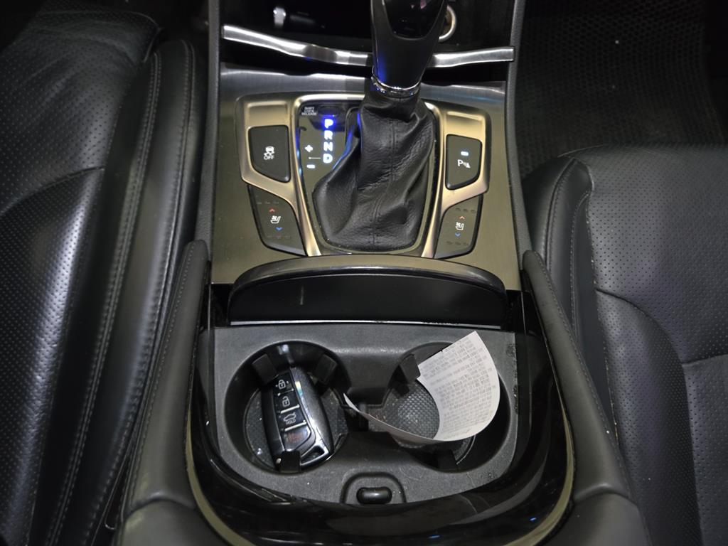 HYUNDAI Grandeur 2014 Negro - Importación desde Corea - HF Imports Iquique - Foto 13