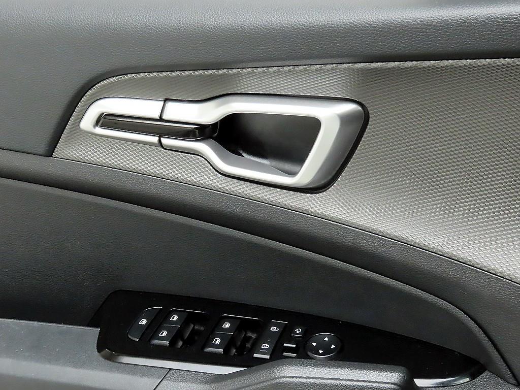 KIA Sportage - Vista 11