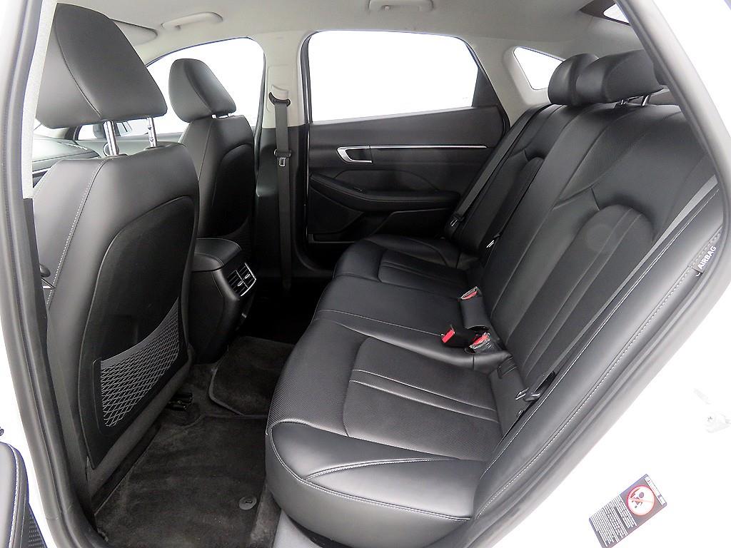 HYUNDAI Sonata - Vista 7