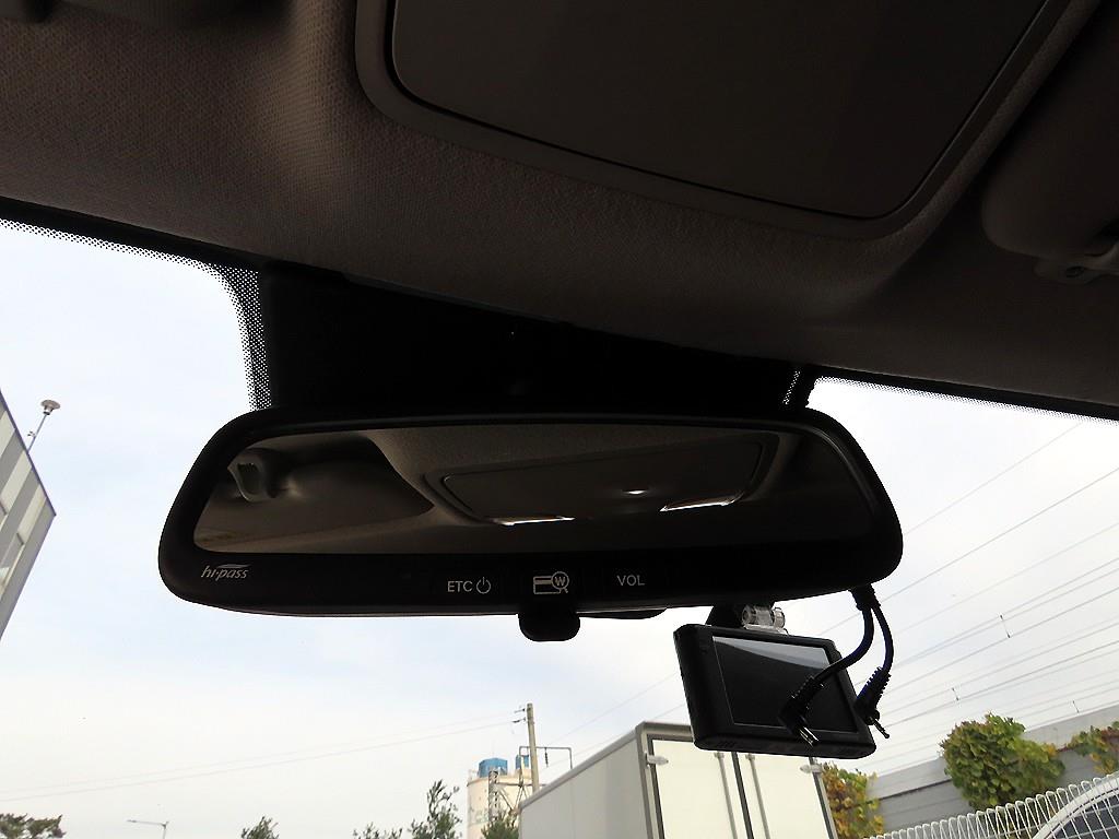 KIA Stonic 2019 Blanco - Importación desde Corea - HF Imports Iquique - Foto 17