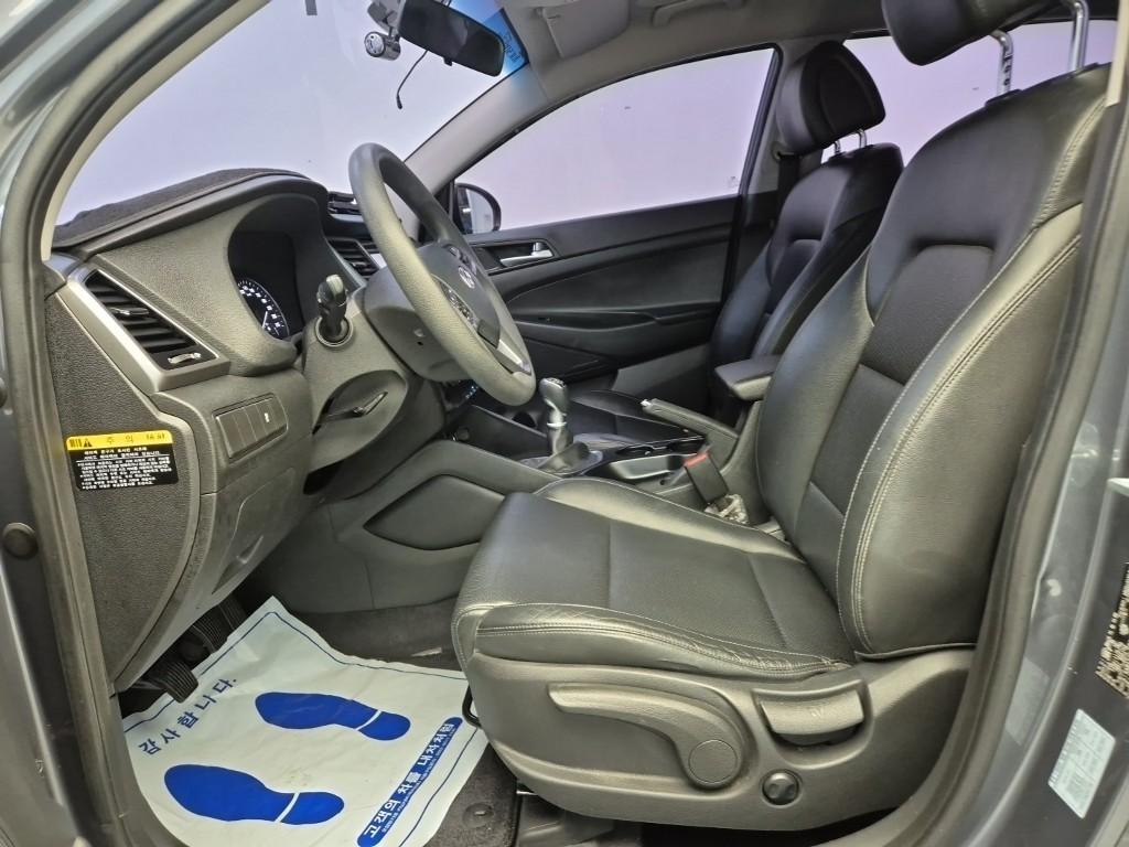 HYUNDAI Tucson - Vista 11