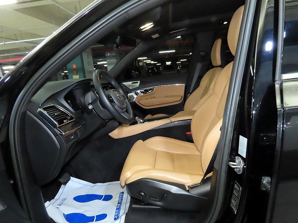 Volvo XC90 - Vista 6