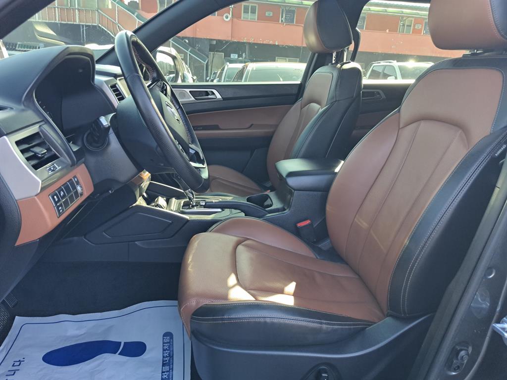 Ssangyong Rexton 2018 Gris - Importación desde Corea - HF Imports Iquique - Foto 14