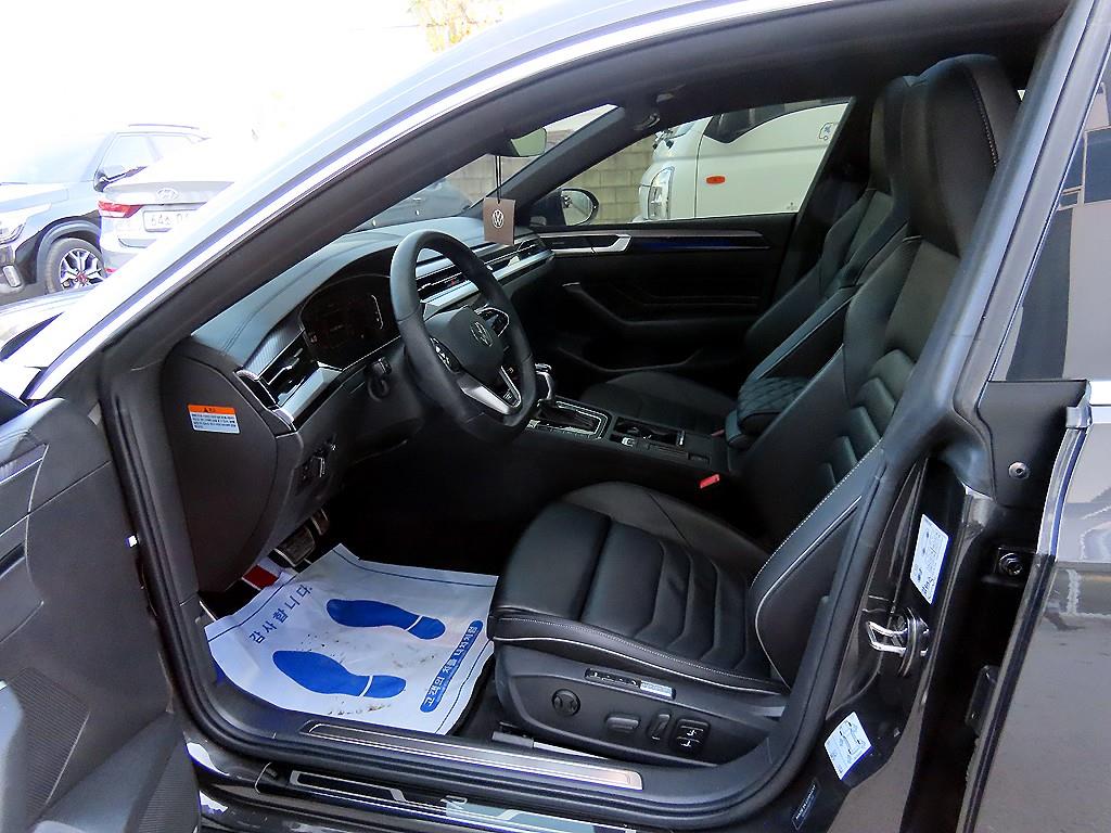 Volkswagen Arteon - Vista 5