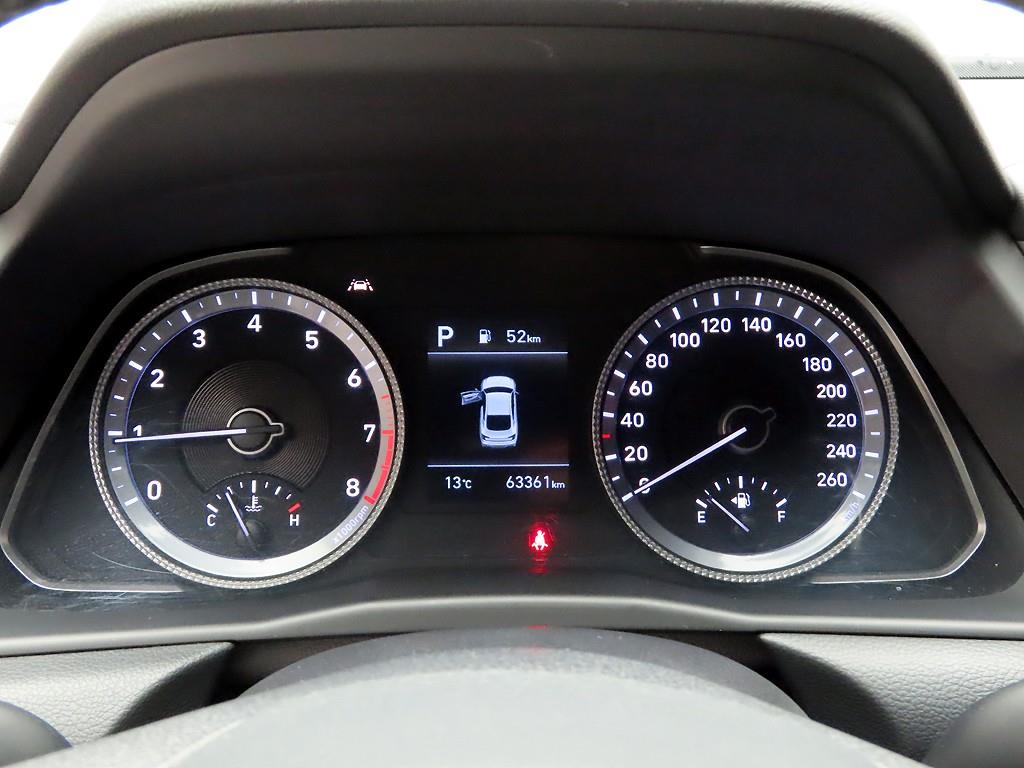 HYUNDAI Sonata - Vista 6