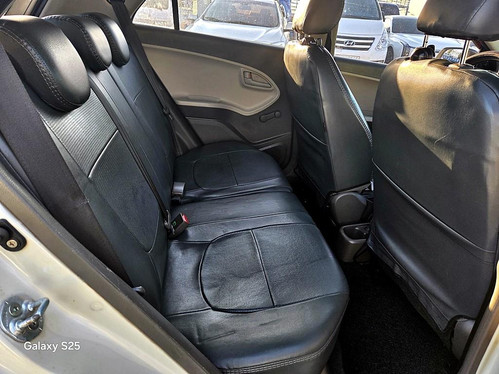 KIA Morning - Vista 11