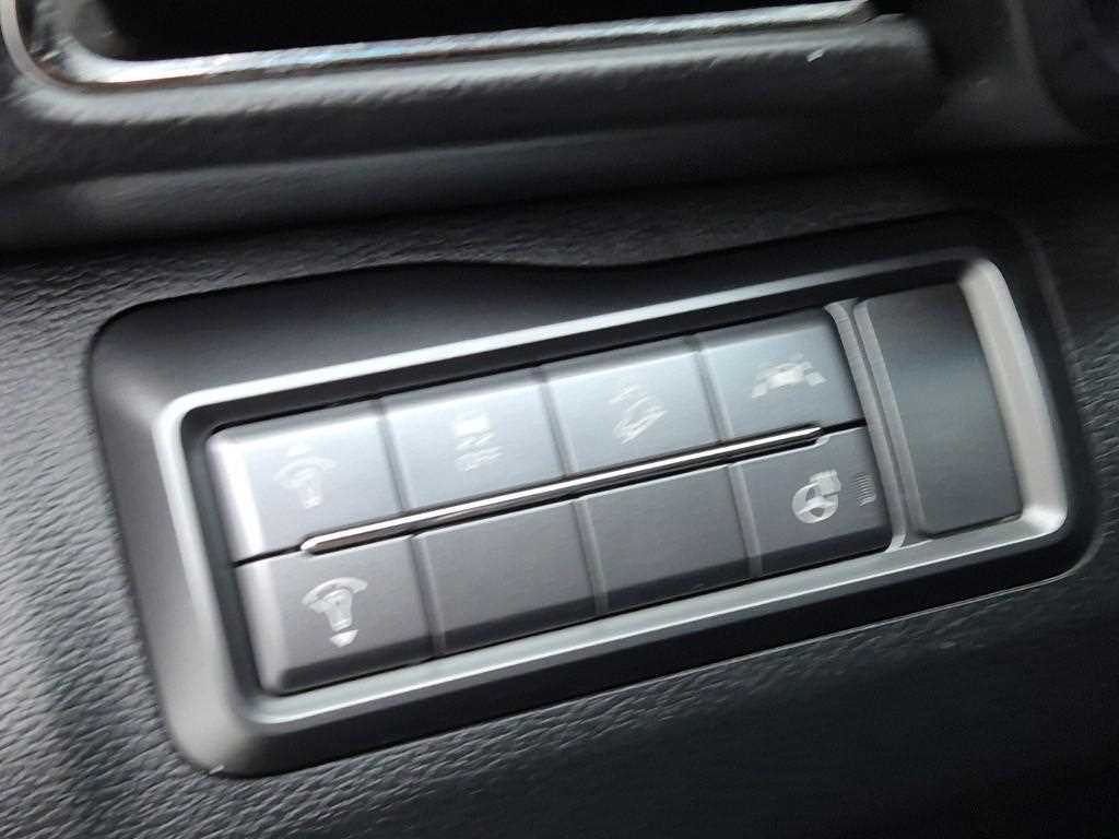 Ssangyong Tivoli 2021 Blanco - Importación desde Corea - HF Imports Iquique - Foto 17