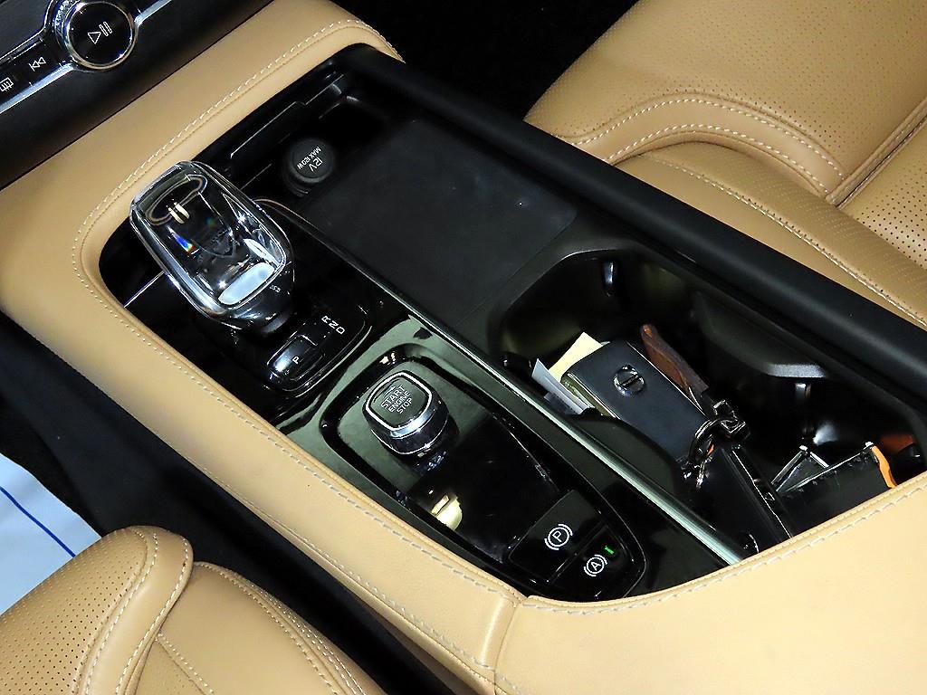 Volvo XC90 - Vista 12