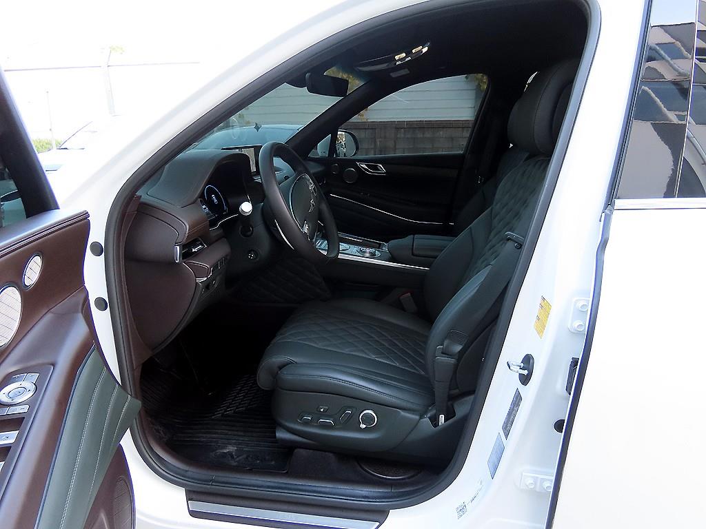 Genesis GV80 - Vista 5